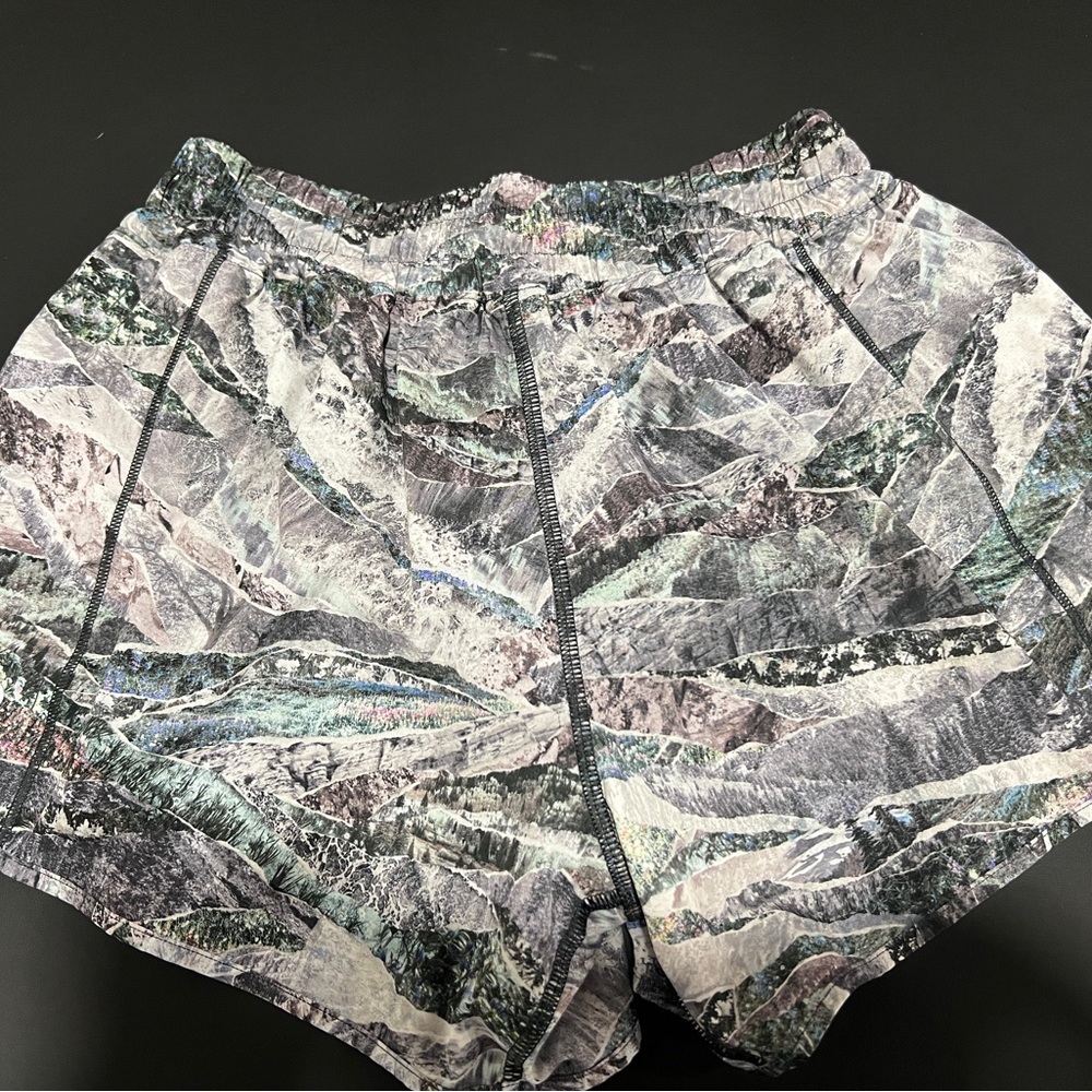 lululemon athletica Mountain Print Athletic Shorts in Green and Gray - Picture 6 of 8